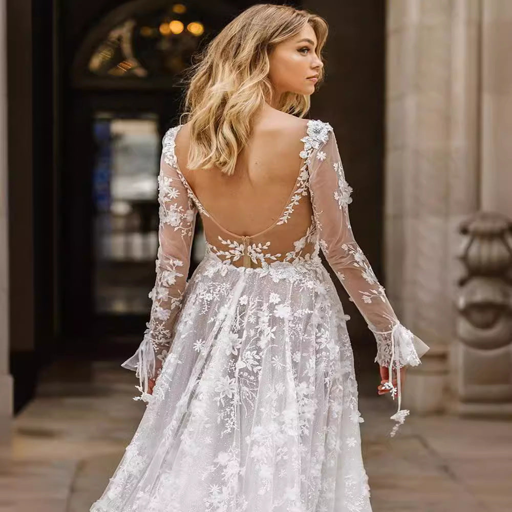 Elegant Floral Lace Wedding Dress – Timeless Romance
